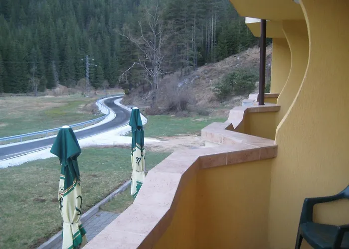 Restaurant Popini Laki 2*