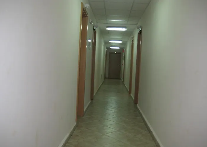 Restaurant Popini Laki 호텔 2*