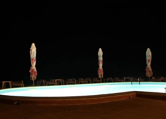 Restaurant Popini Laki 호텔