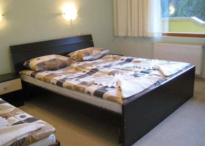 Restaurant Popini Laki 호텔