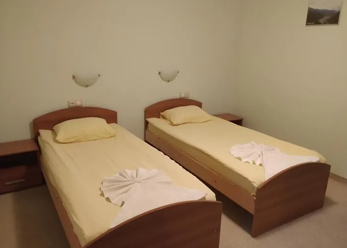 Restaurant Popini Laki 호텔 2*